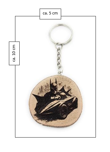 Promotech Bat Superheld Handgefertigter Lasergravierter Einzelstück Schlüsselanhänger aus Holz – Heldenhaftes Design für Comic-Fans