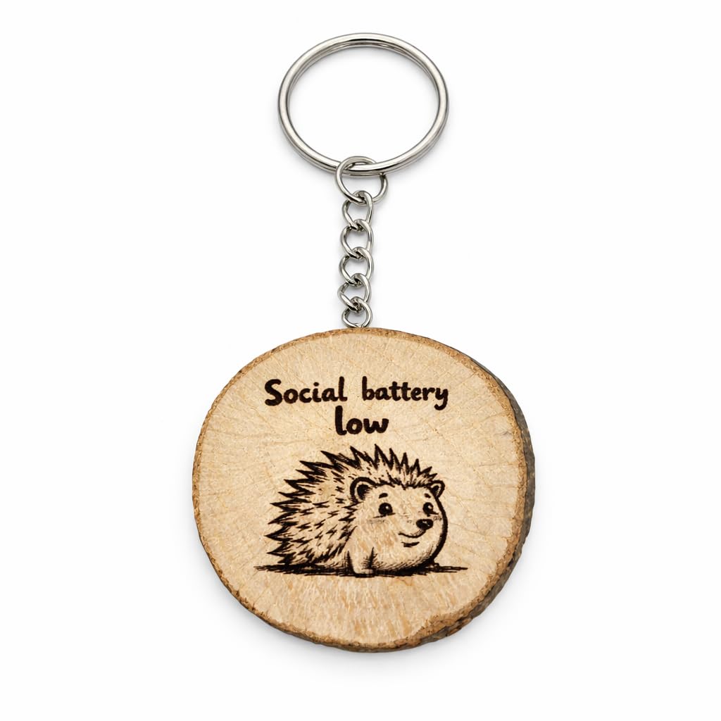„Social Battery Low“ Holz Schlüsselanhänger