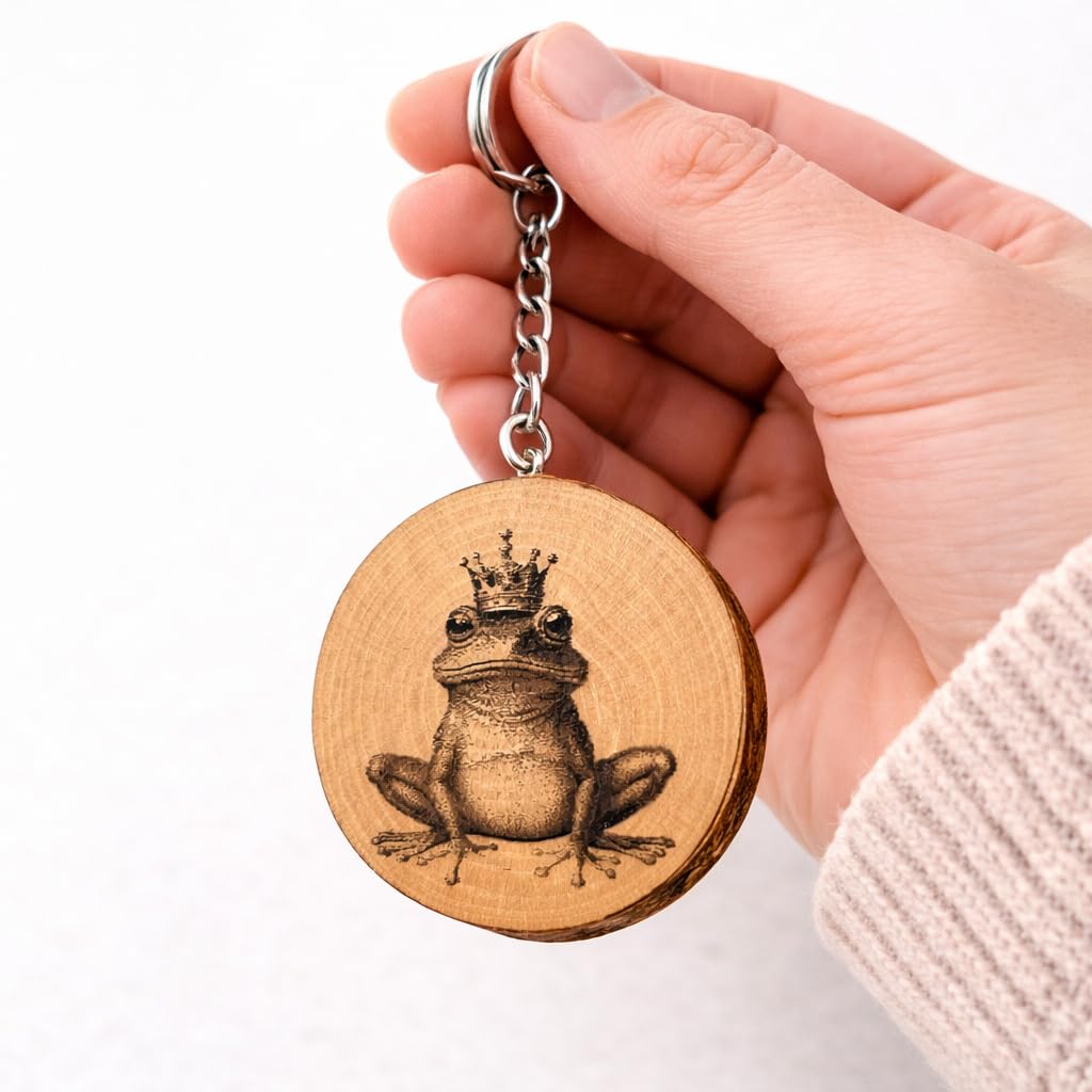 Frosch mit Krone Lasergravierter Holz Schlüsselanhänger