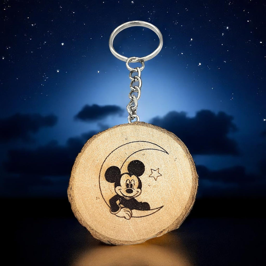 „Maus auf dem Mond“ Lasergravierter Holz Schlüsselanhänger