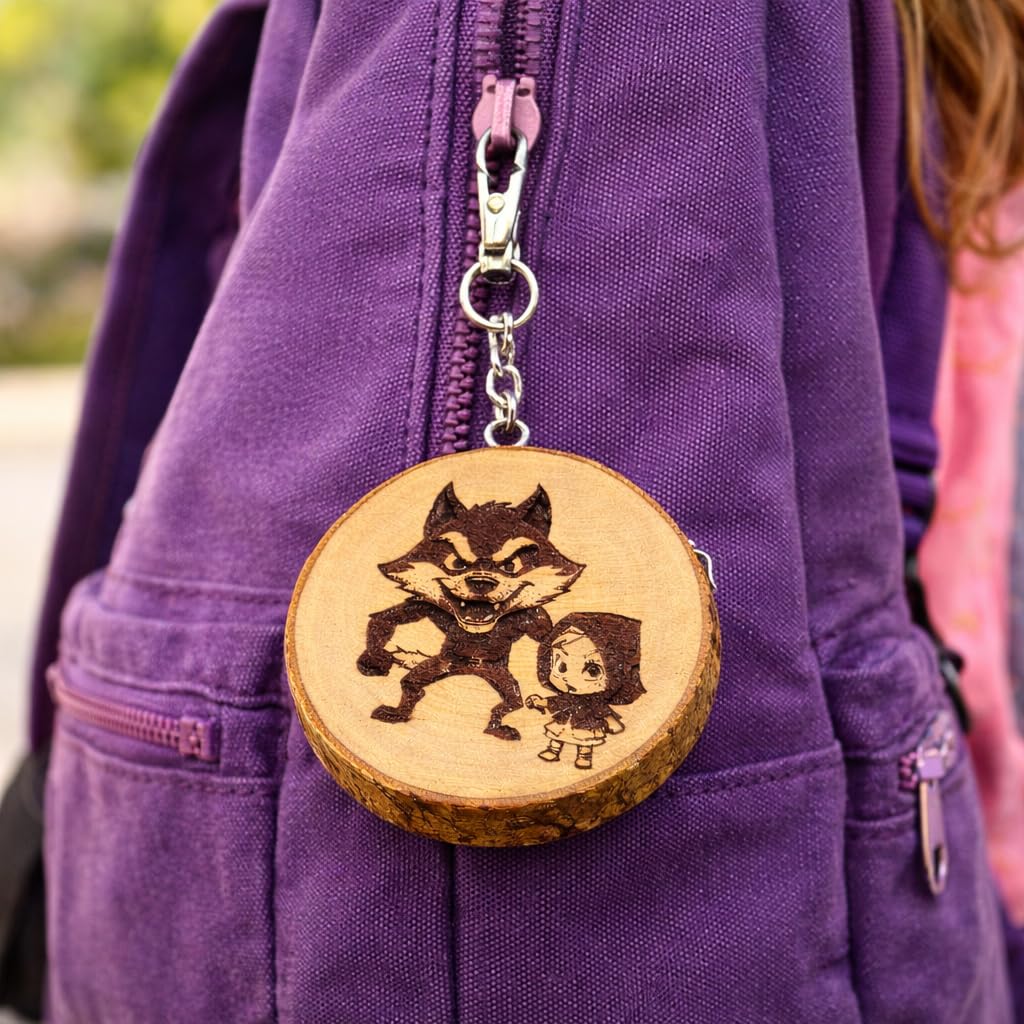 Rotkäppchen und der böse Wolf Lasergravierter Holz Schlüsselanhänger