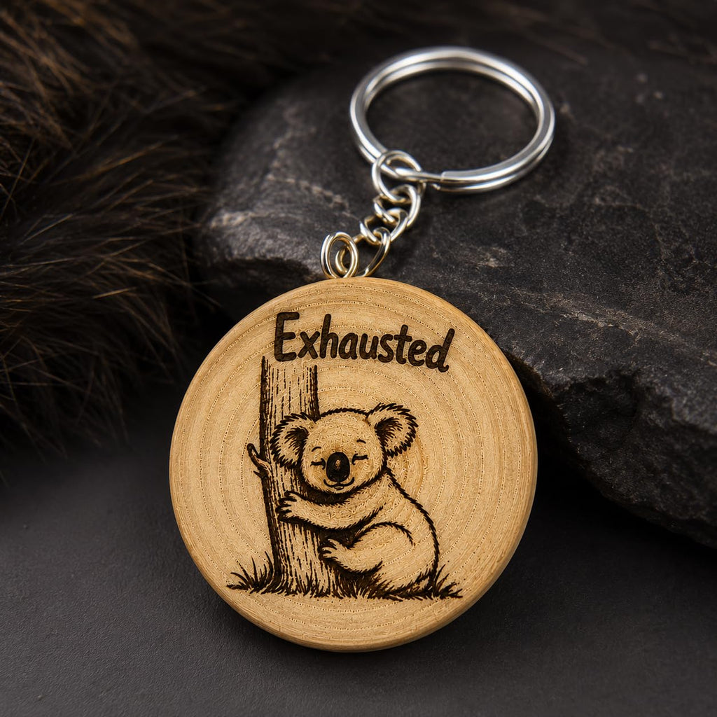 Promotech Lasergravierter Holz-Schlüsselanhänger Koala Exhausted