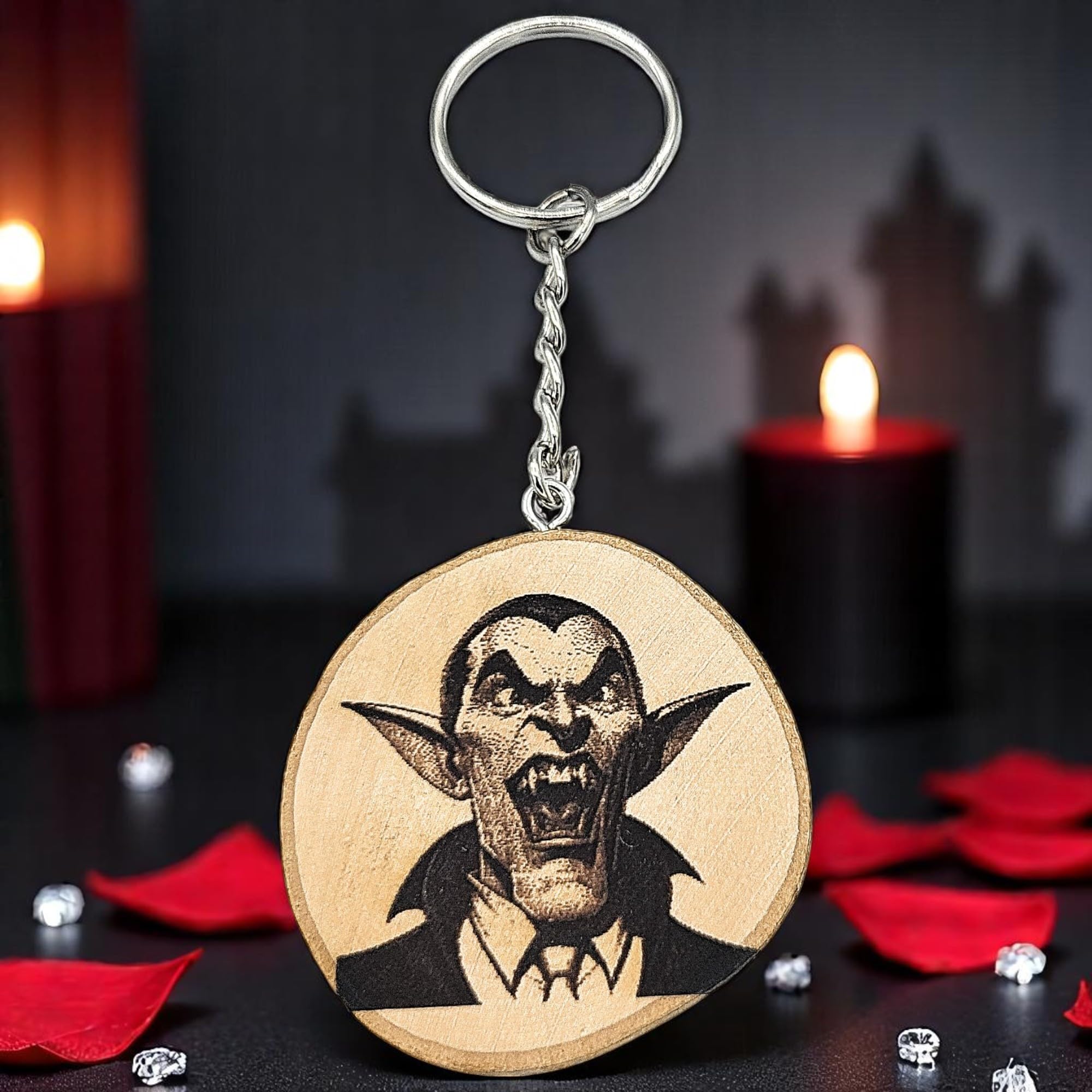 Dracula Nosferatu Vampir Lasergravierter Holz Schlüsselanhänger