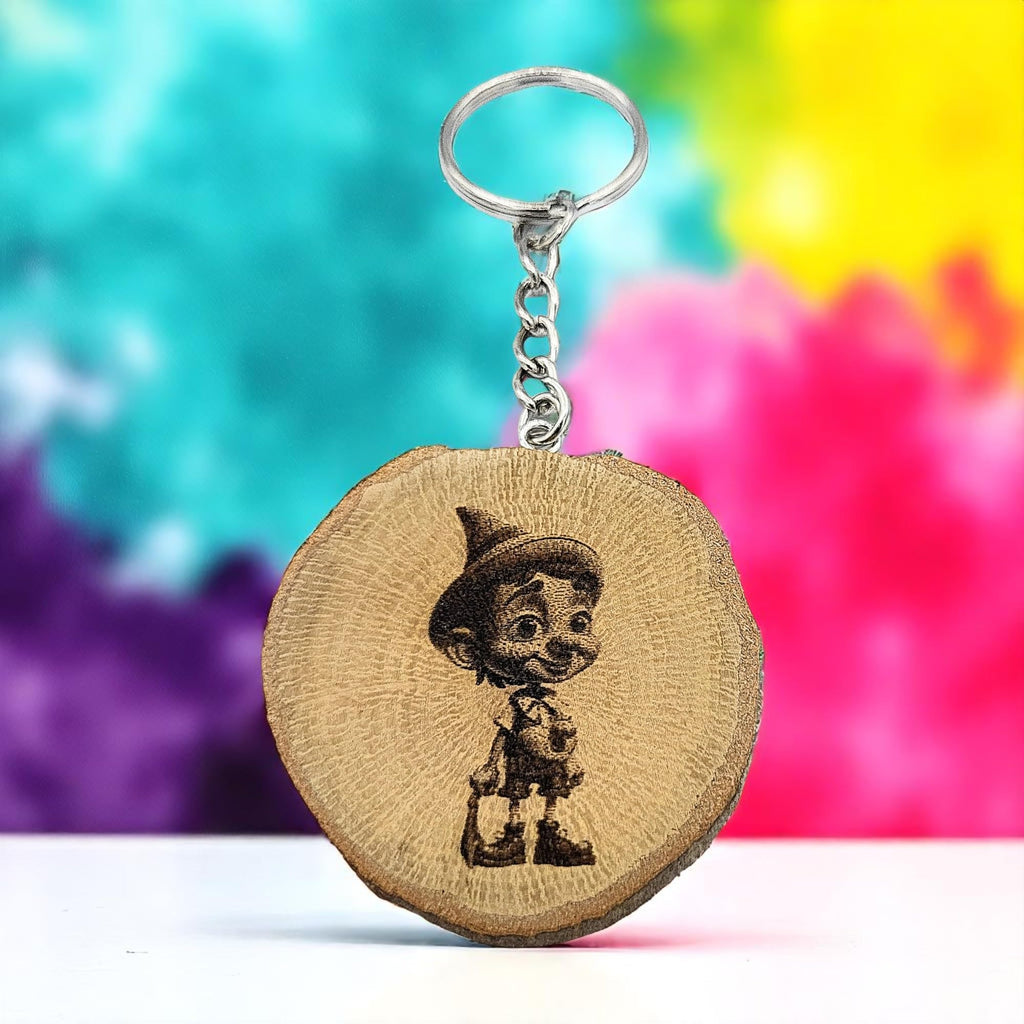Pinocchio mit Lasergravur Lasergravierter Holz Schlüsselanhänger