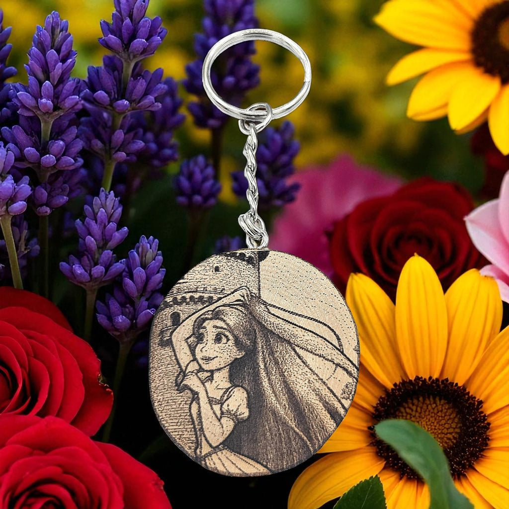 Promotech Rapunzel Schlüsselanhänger – Handgefertigter Holz Schlüsselring mit Lasergravur – Märchenmotiv im Turm für Fantasy- & Märchenfans
