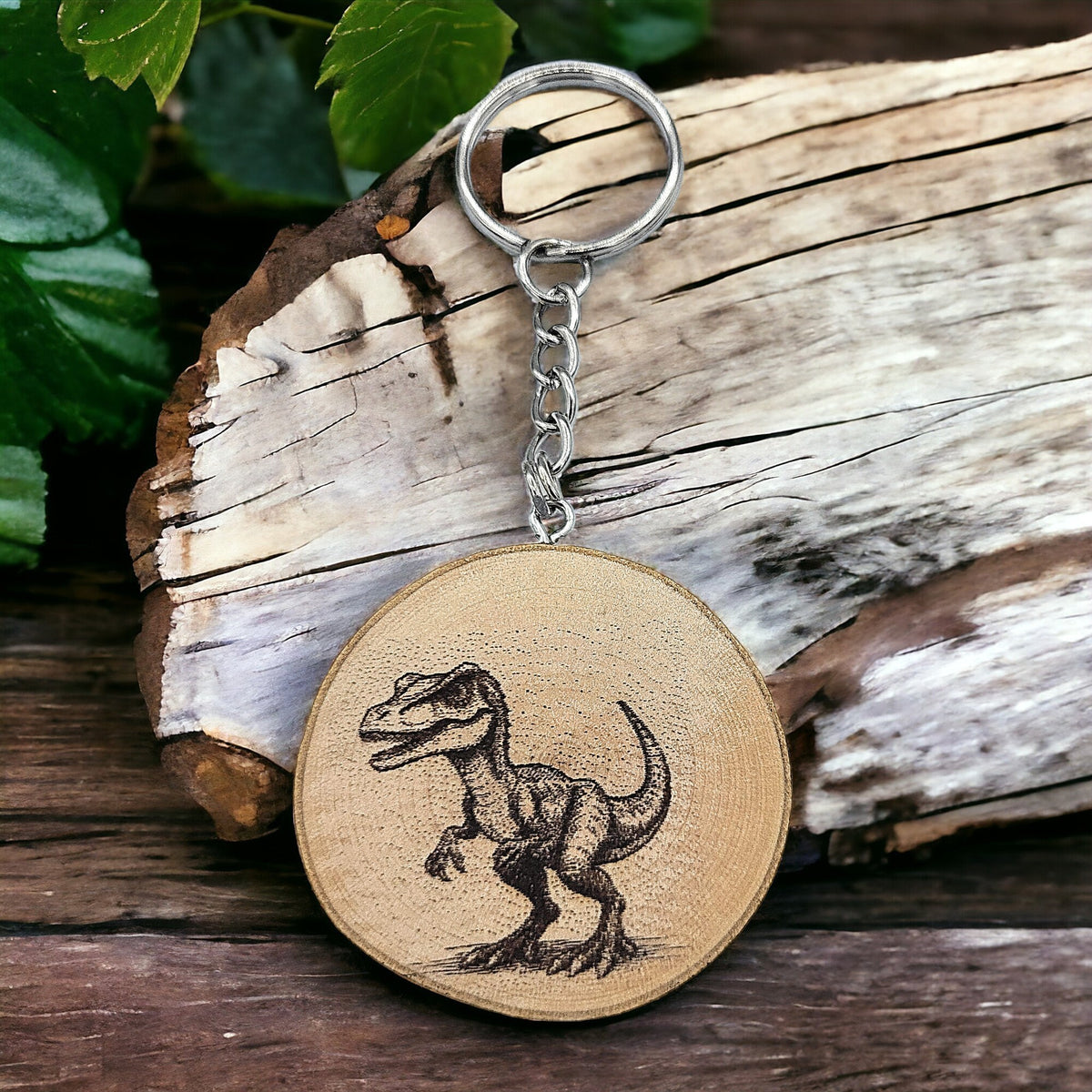 Velociraptor Dinosaurier Handgefertigter und naturbelassener Einzelstück Schlüsselanhänger aus Holz