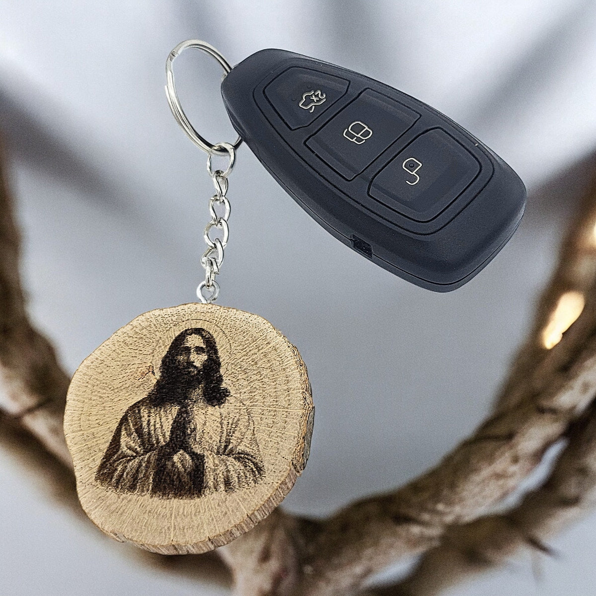Jesus Christus Handgefertigter und naturbelassener Einzelstück Schlüsselanhänger aus Holz