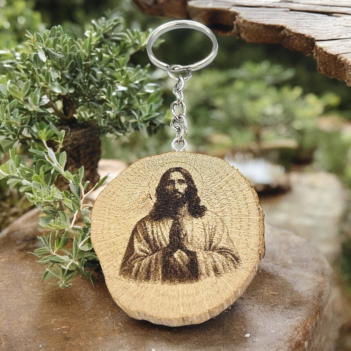 Jesus Christus Handgefertigter und naturbelassener Einzelstück Schlüsselanhänger aus Holz