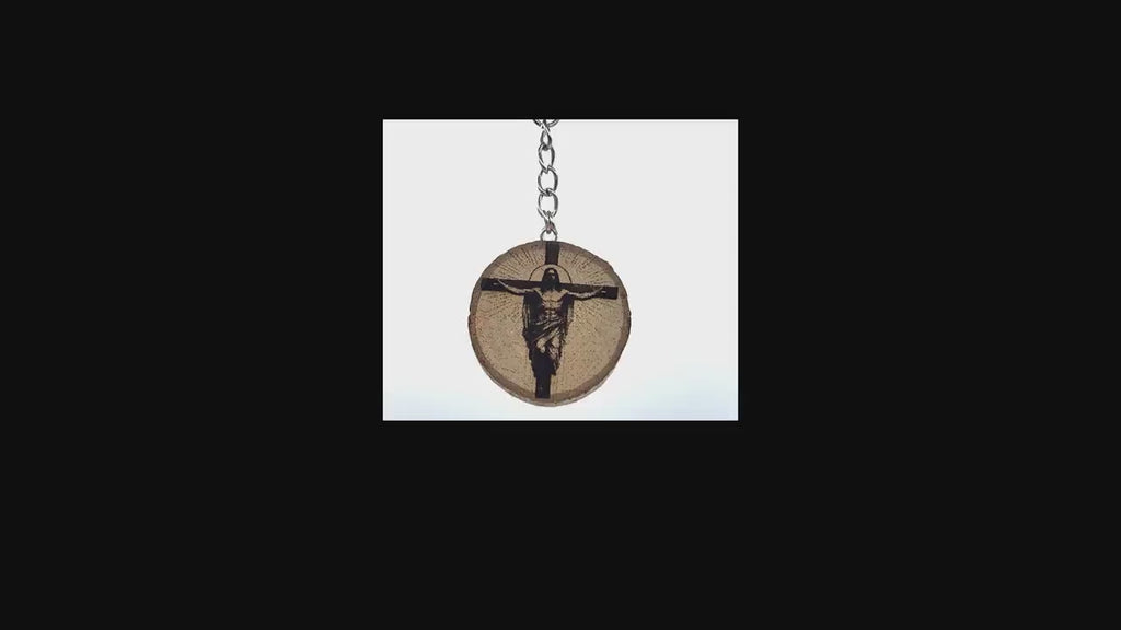 Die Kreuzigung Jesu Handgefertigter und naturbelassener Einzelstück Schlüsselanhänger aus Holz